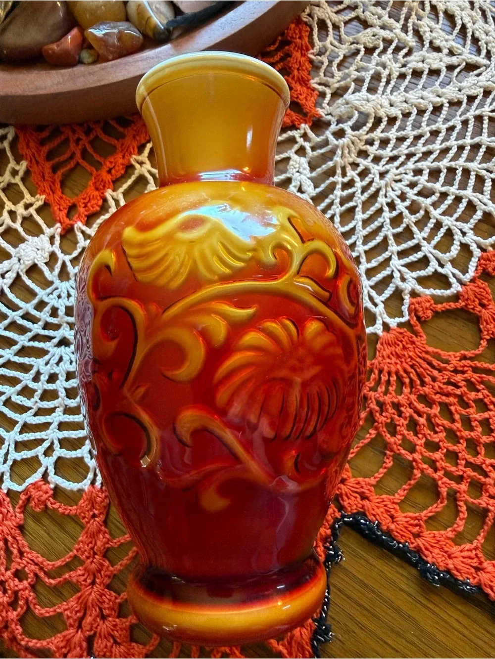 Vintage 1981 Avon Spring Bouquet Fragranced Vase Oriental Red
